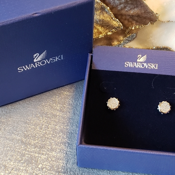 Swarovski Jewelry - Swarovski Crystal Silver Stud Earrings